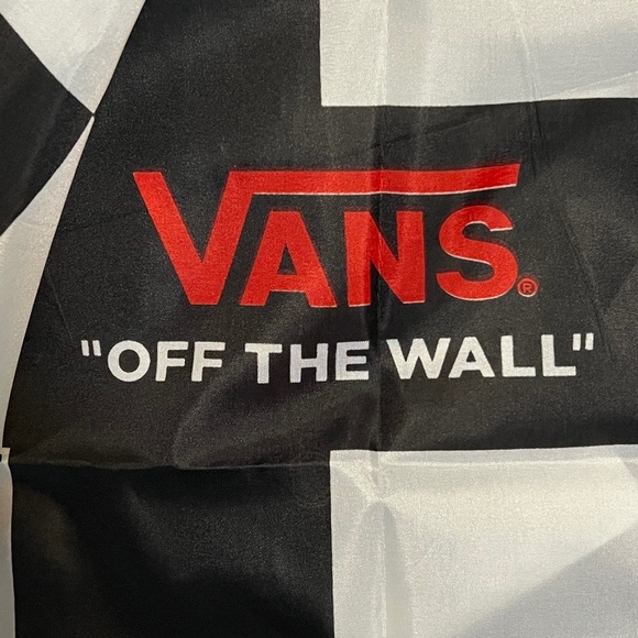 VANS Flag - Picture 2 of 2